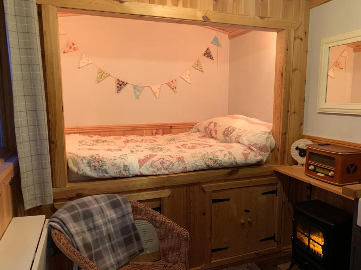 Sheepwash Shepherds Hut Bebside Exterior foto
