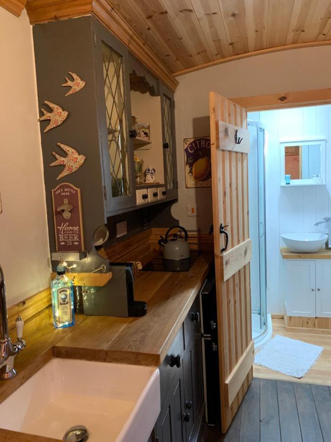 Sheepwash Shepherds Hut Bebside Exterior foto
